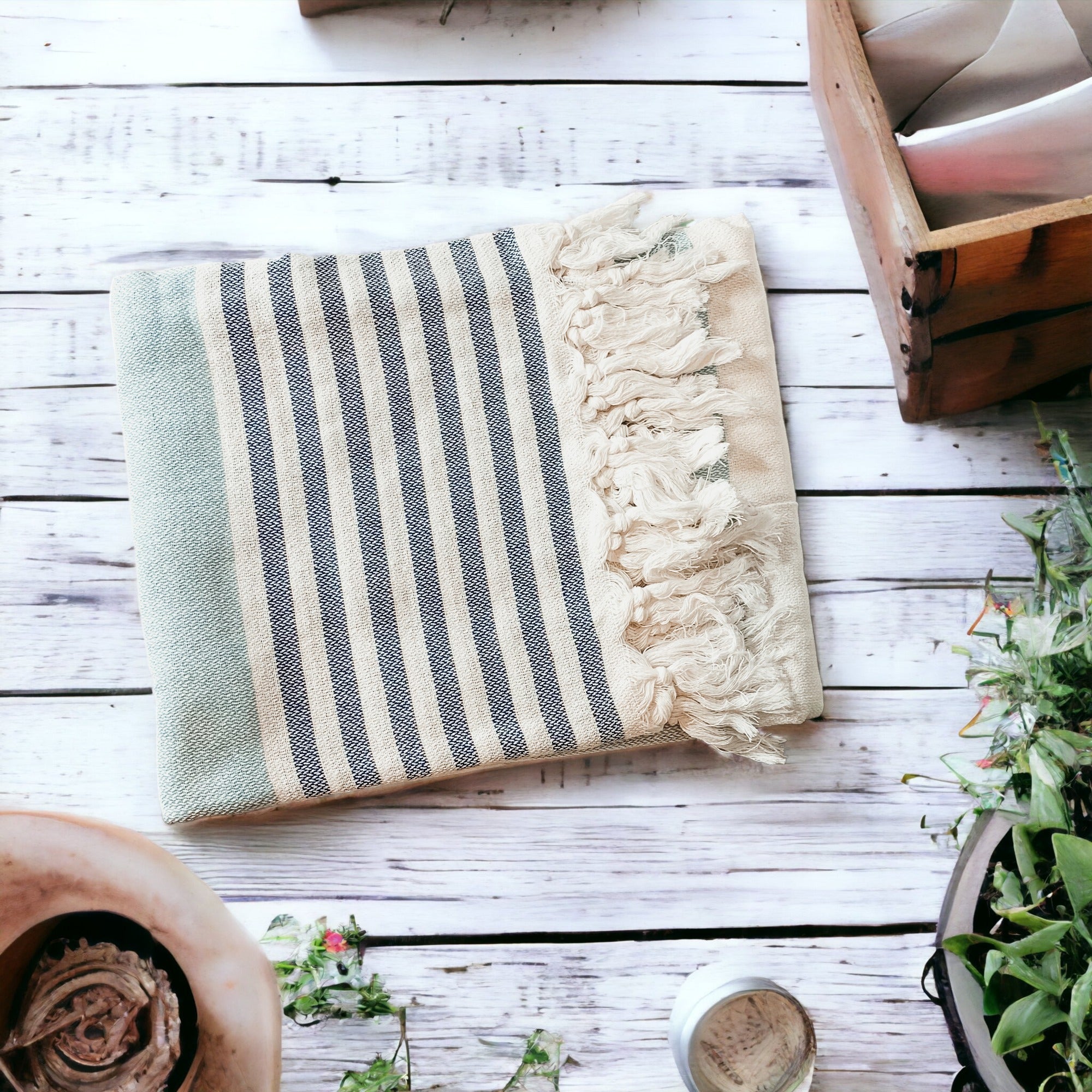 Mediterranean Cotton Bath Towel 180GSM Lightweight Gray Blue Summer